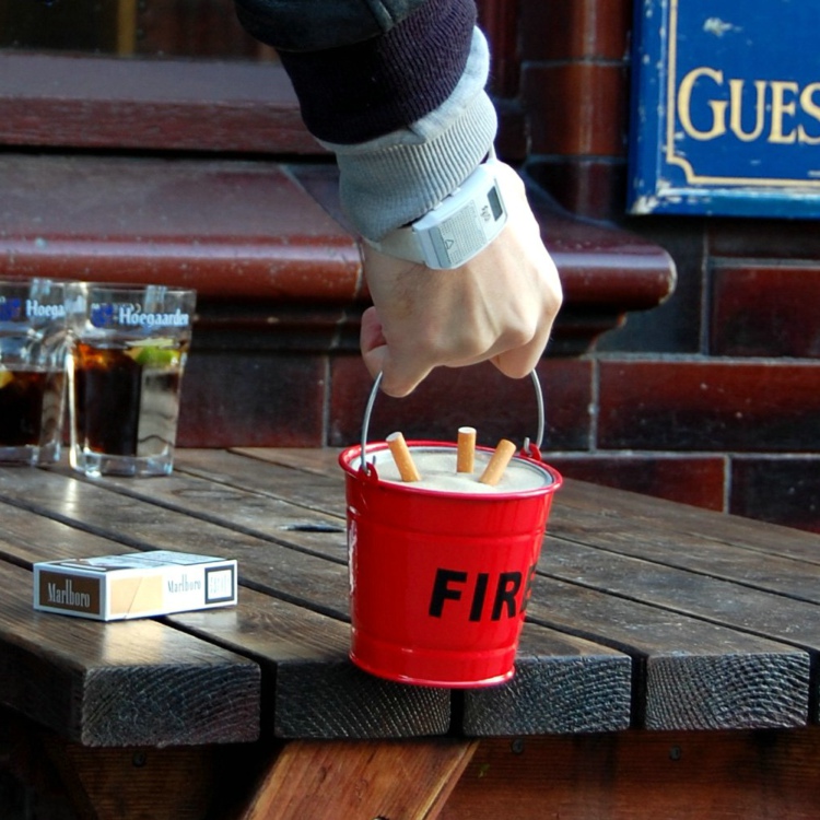 小红桶烟灰缸/Fire Bucket Ashtray